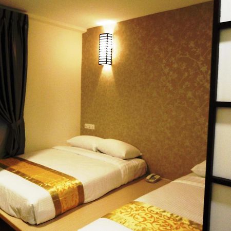 Eight Days Boutique Hotel - Mount Austin Johor Bahru Eksteriør billede
