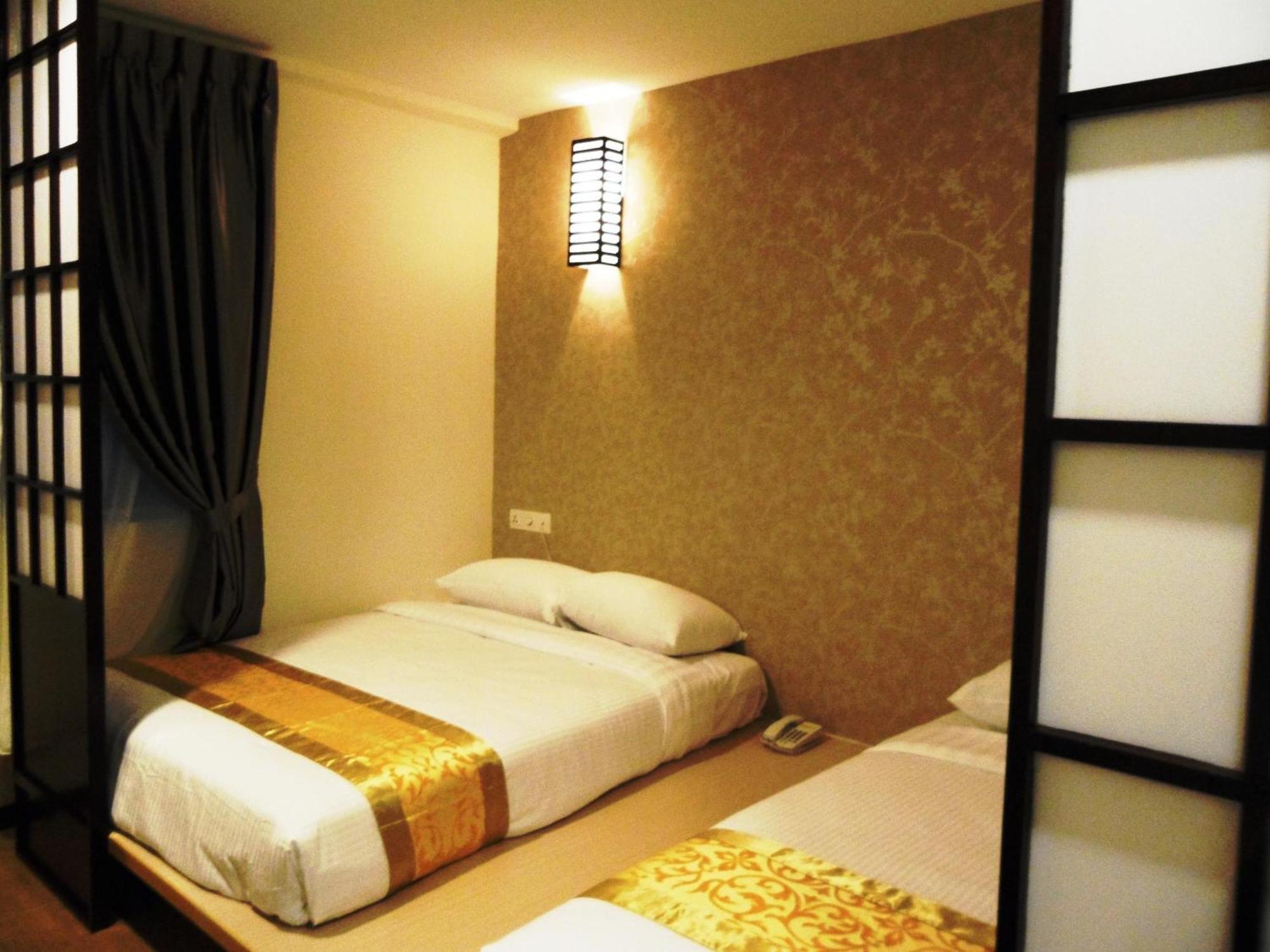 Eight Days Boutique Hotel - Mount Austin Johor Bahru Eksteriør billede