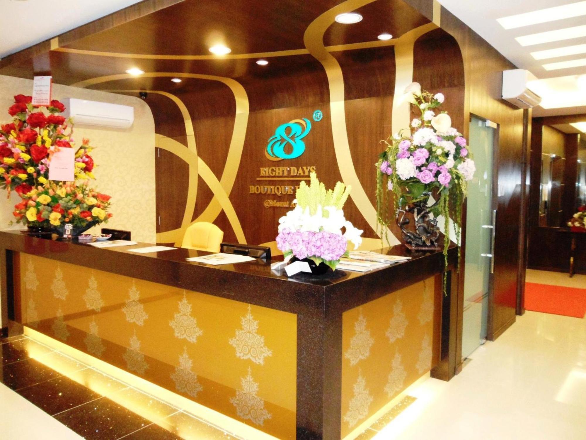 Eight Days Boutique Hotel - Mount Austin Johor Bahru Eksteriør billede