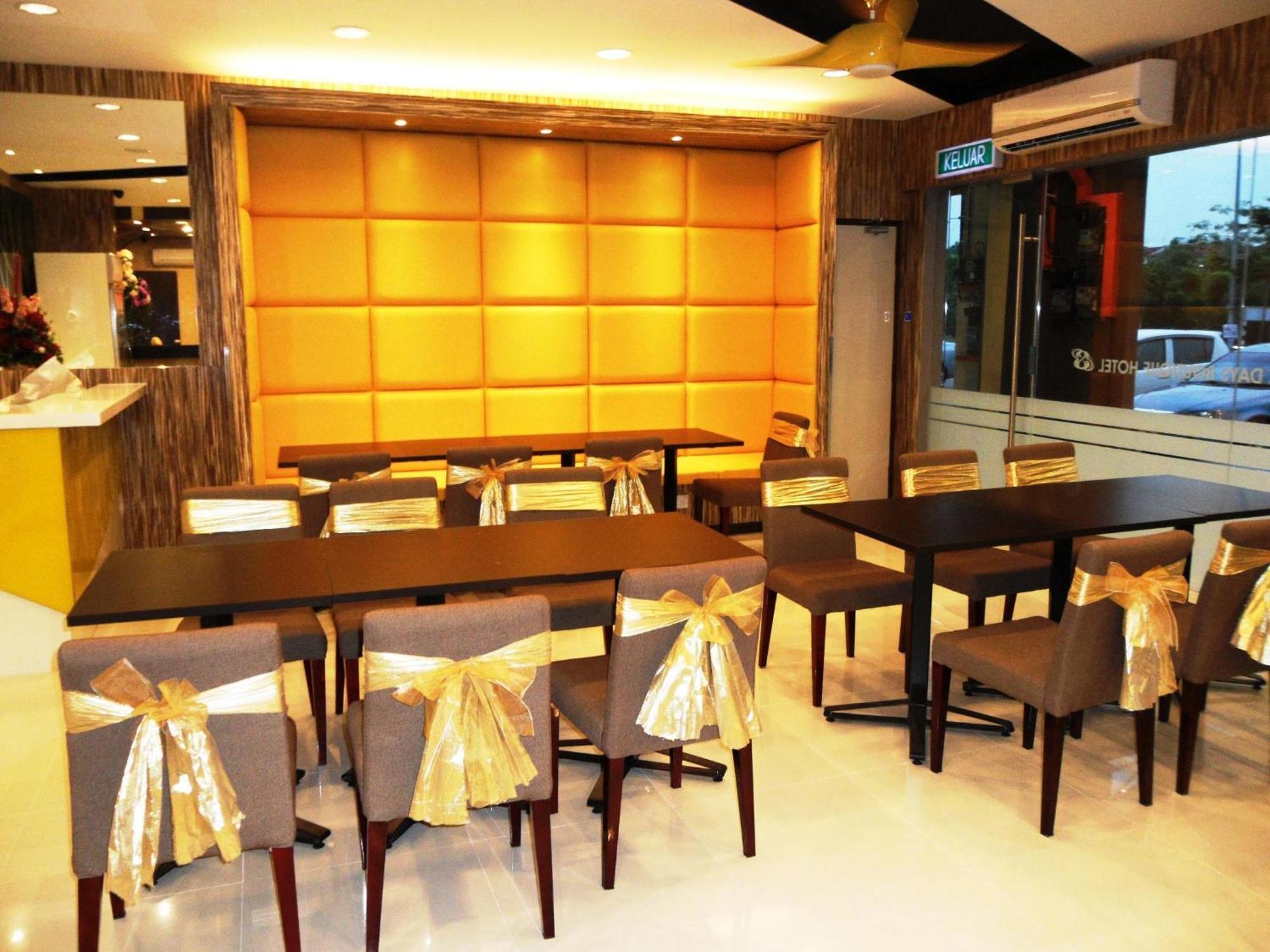 Eight Days Boutique Hotel - Mount Austin Johor Bahru Eksteriør billede