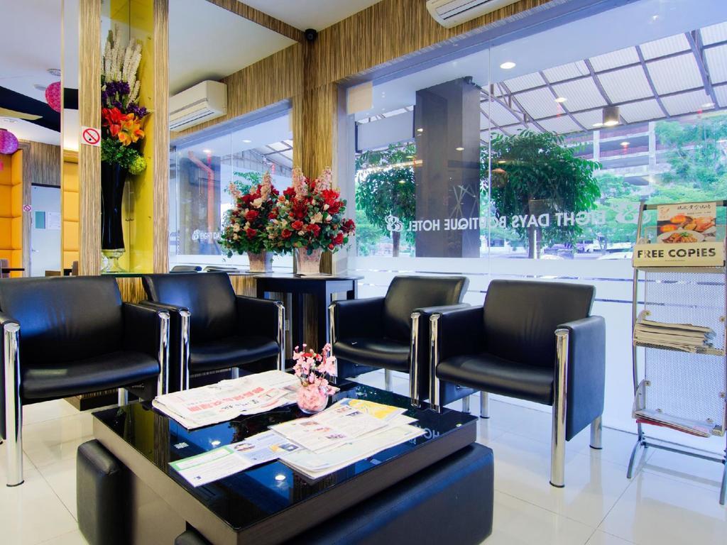 Eight Days Boutique Hotel - Mount Austin Johor Bahru Eksteriør billede