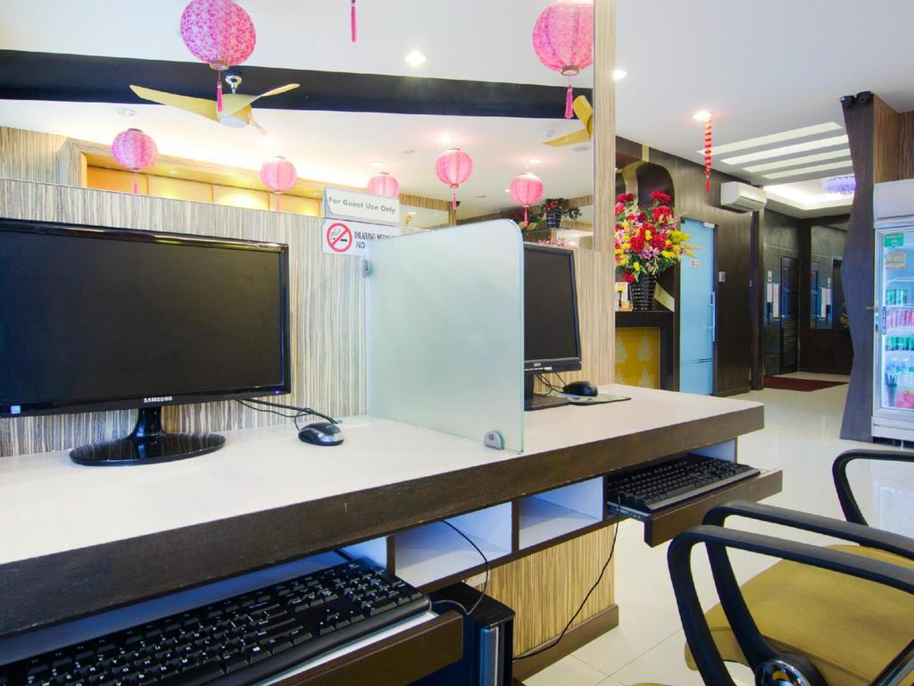 Eight Days Boutique Hotel - Mount Austin Johor Bahru Eksteriør billede