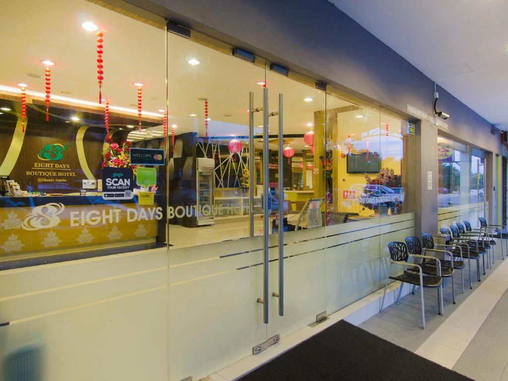 Eight Days Boutique Hotel - Mount Austin Johor Bahru Eksteriør billede